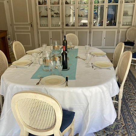 Chateau De La Chabroulie Isle エクステリア 写真
