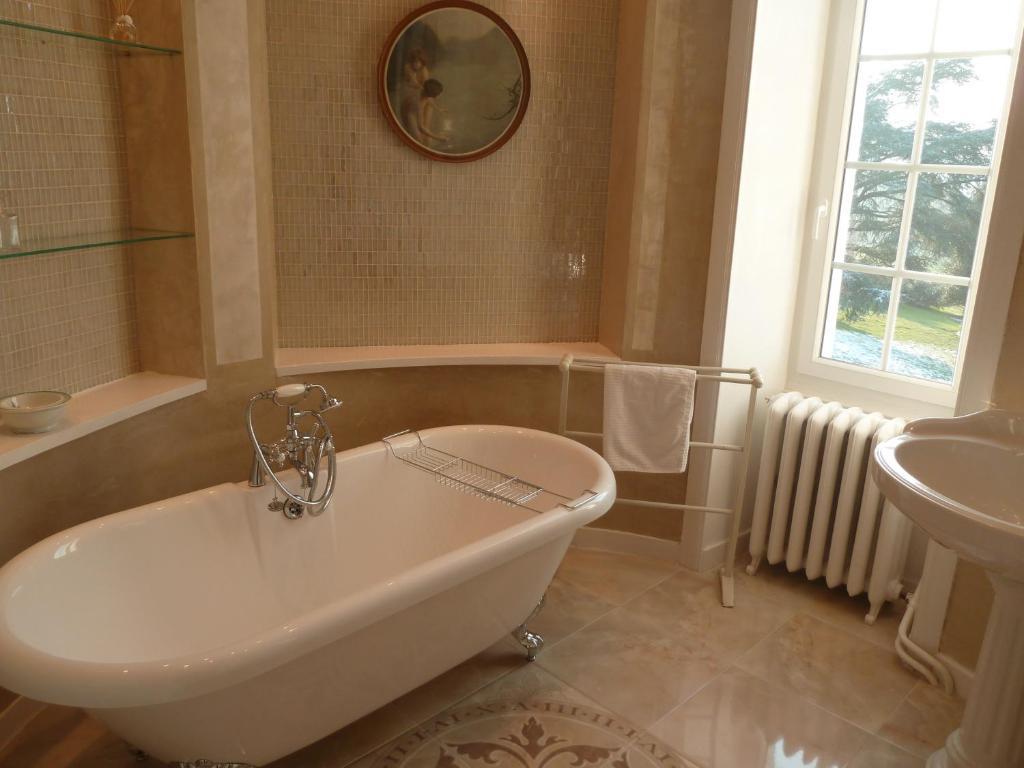 Chateau De La Chabroulie Isle 部屋 写真